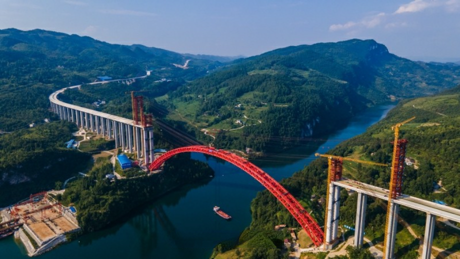 逢山开路遇水搭桥贵州德余高速取得重大进展