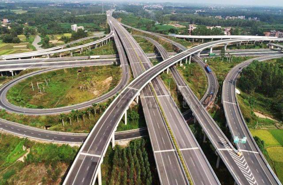 逢山开路,遇水搭桥,贵州德余高速取得重大进展_腾讯新闻