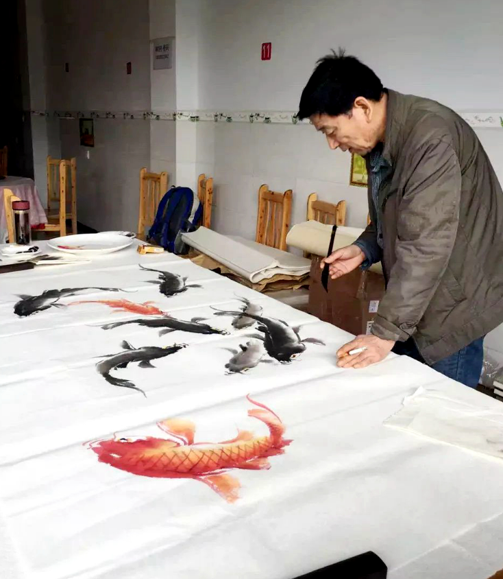 【艺术】齐鲁鱼王,日暖春江鱼涌波——当代名家马兰坤鱼画作品鉴赏