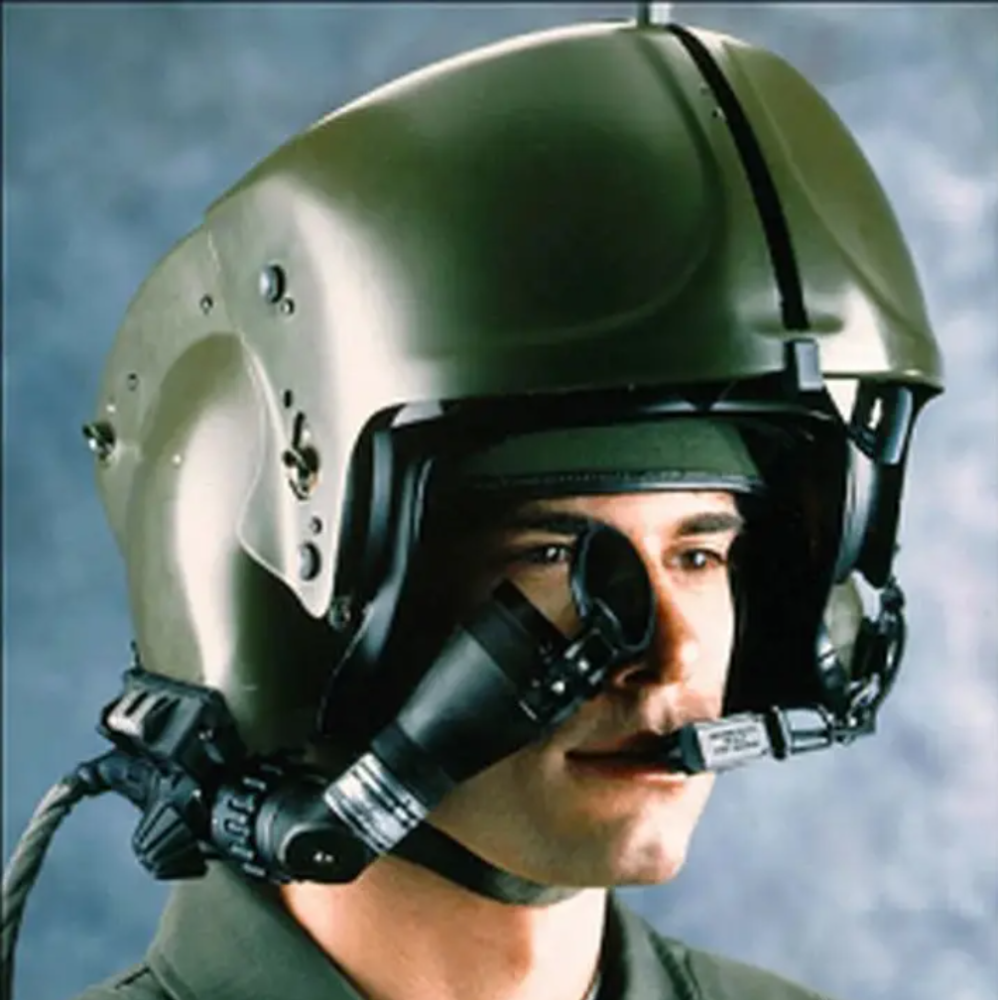 脸上电脑的不断升级,f35的飞行员头盔系统,目前的现状与未来_腾讯新闻