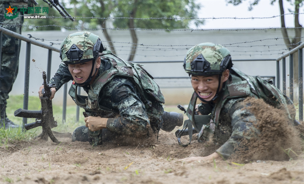 广西柳州：武警官兵强化训练磨砺打赢本领