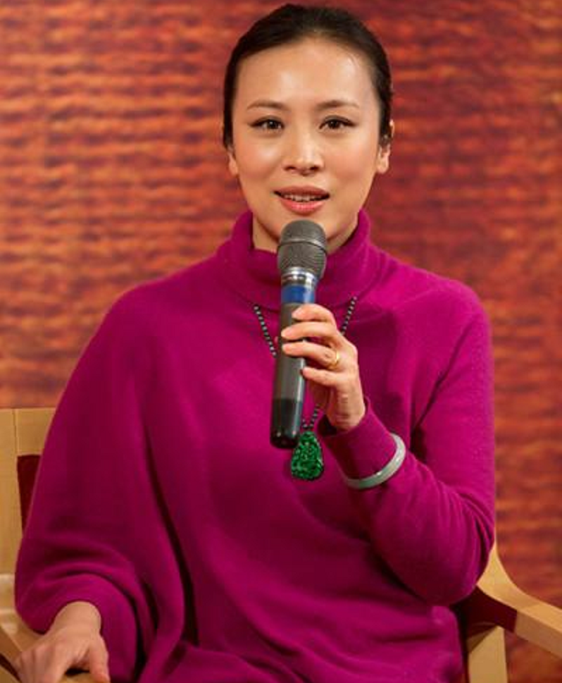 知名演员涂凌,人到中年再翻红,嫁登山圈丈夫举行浪漫婚礼有排场_腾讯