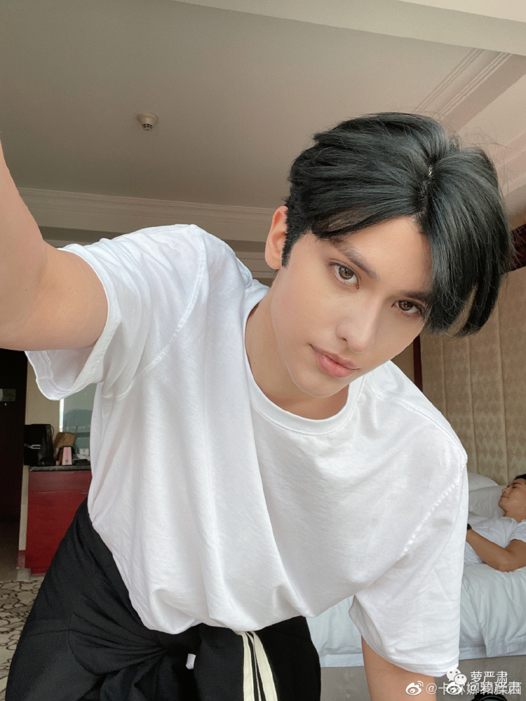 史诗级绿茶男:我出轨我说下流话,但那个女的也不是好人_腾讯新闻