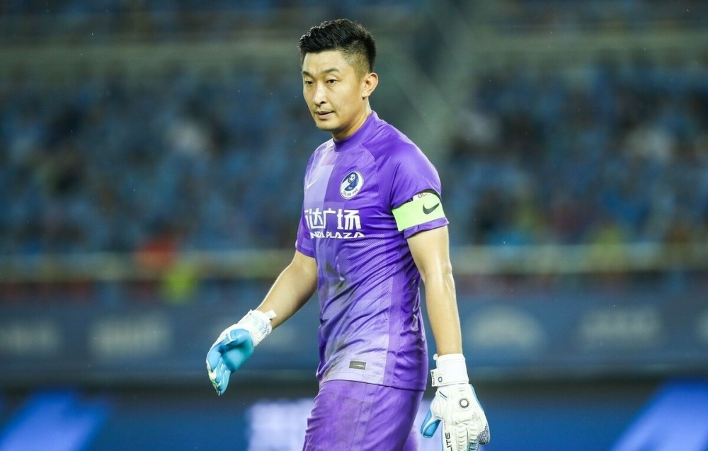 张翀本轮表现不佳差点丢球未来新援或因此提前上位已现身球队