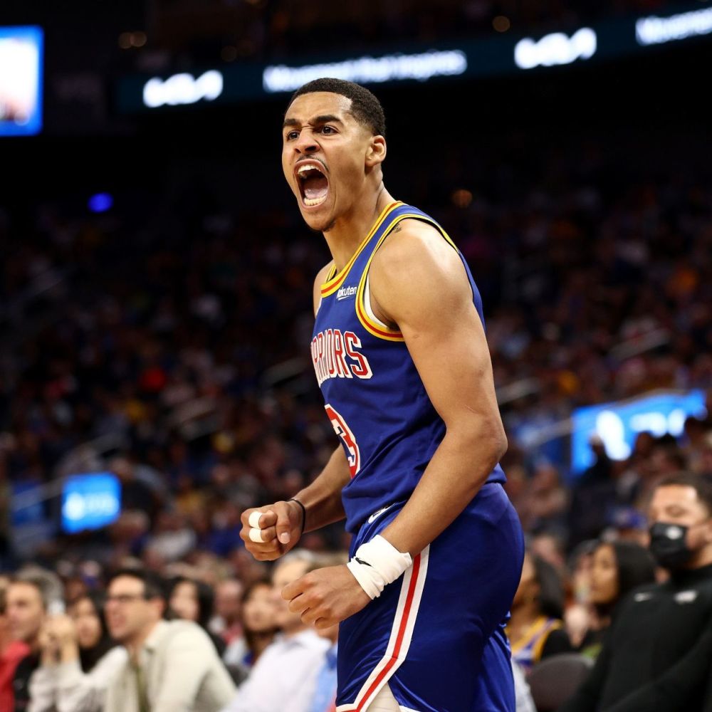 乔丹普尔爱上韩裔女孩气质绝佳身材超hot勇士后卫新核爱东方美女