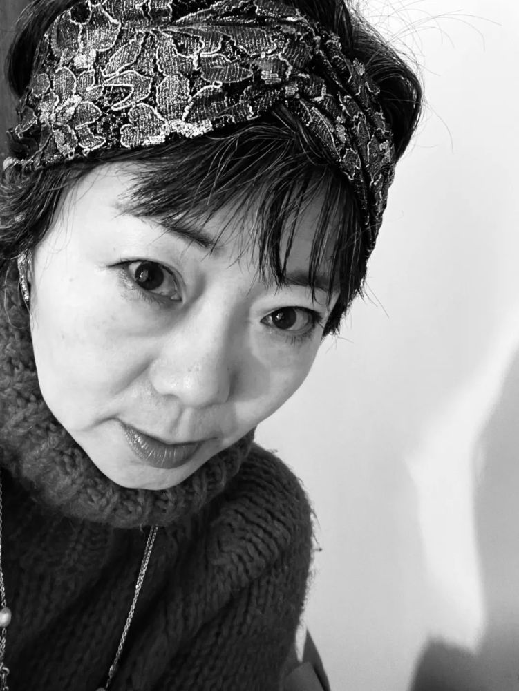 女人们彼此接力 完成了这本书 编辑说 腾讯新闻