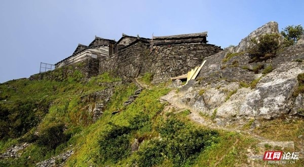 湖南绥宁高登山普照寺图片