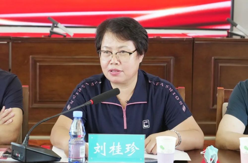 "自治区人大代表,科左中旗幼儿园园长 刘桂珍一路走来,对法院工作的