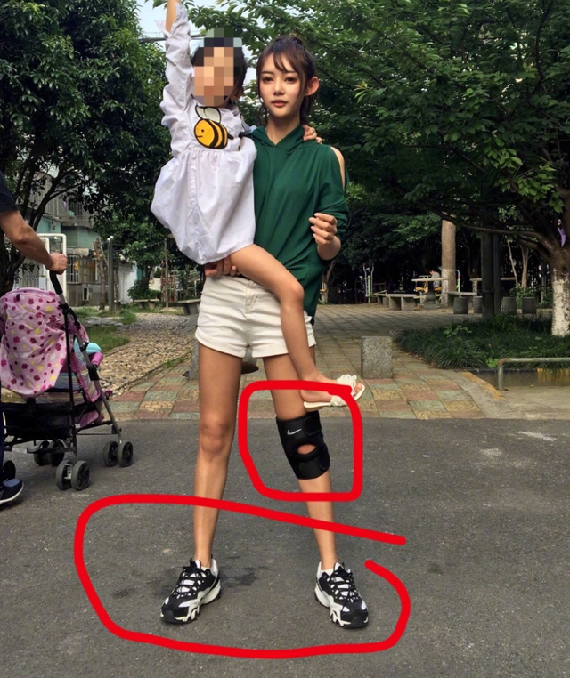 被拍女生的鞋子和子望发过的是同款,再加上背影极其相似,几乎是实锤了