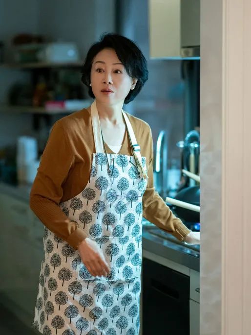 还有王姬,高曙光,王志飞,温峥嵘等老戏骨友情出演,阵容可谓非常响亮