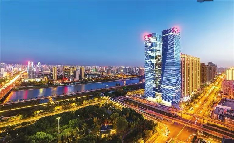 立体发展 寸土尺金 万柏林区壮大楼宇经济推动服务业提质增效_腾讯