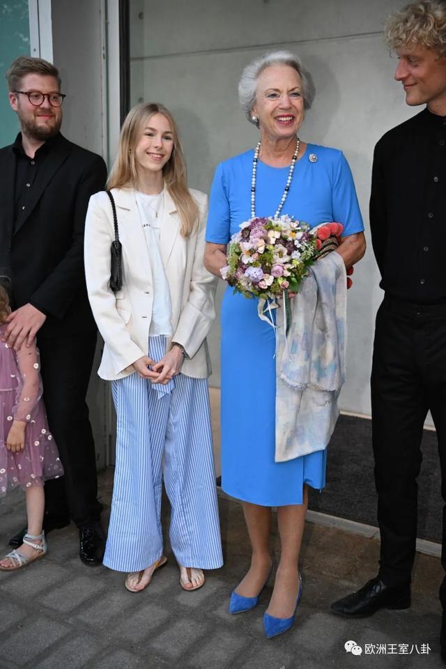 王室周报:8.13-8.19_腾讯新闻