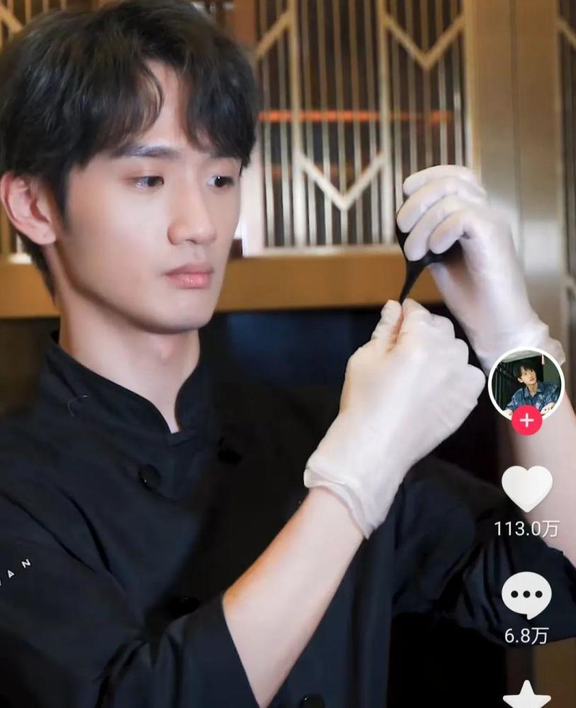 当网红,拍土味小视频,好利来家的真社恐二公子罗成终于火了_腾讯新闻