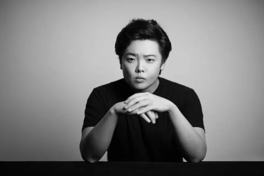 丁一滕亲自上台主演天天有戏丁一滕作品演出周两部佳作