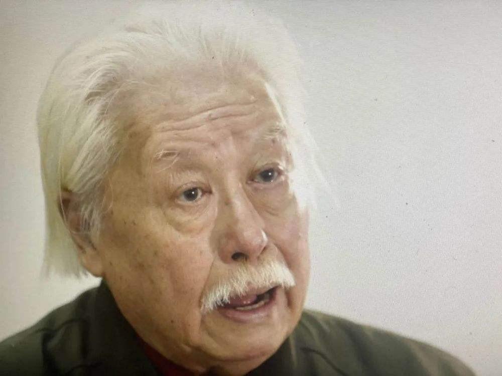严敏求:凭借灭绝师太走红,与丈夫携手54年,依然恩爱如初_腾讯新闻