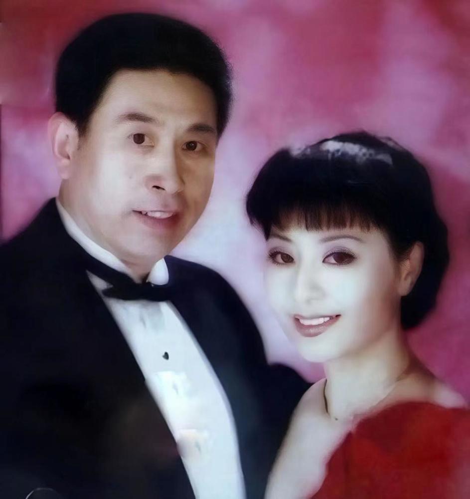 程志:与殷秀梅闪婚闪离,二婚再娶军旅歌手王秀芬,现状怎样了?