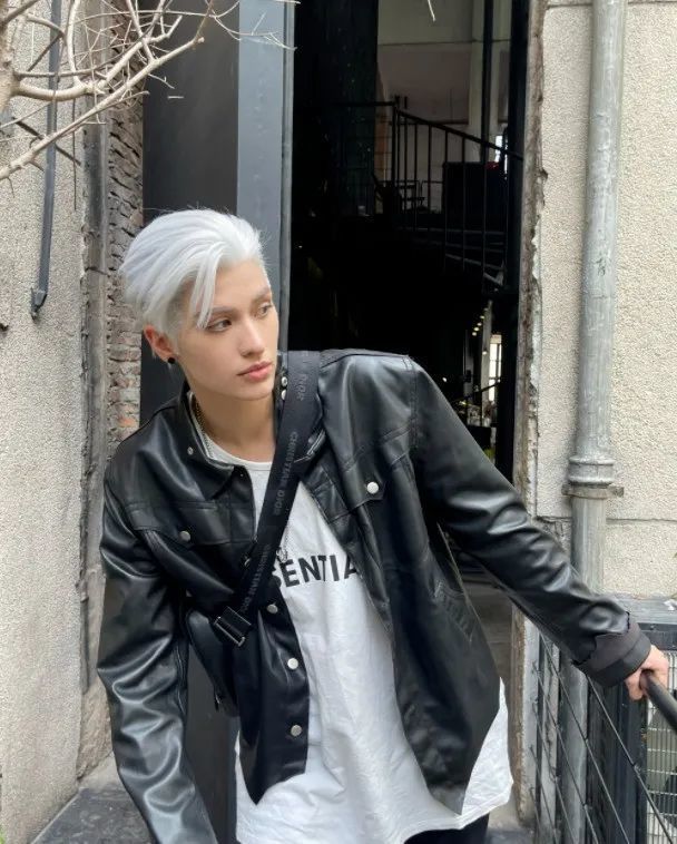 网红仲尼塌房!婚内多次出轨,恶臭言论也被扒出来!