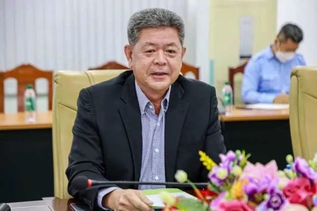 他说,西港省政府各级官员一直以来配合有关部门打击