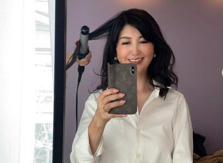 %日本"72岁冻龄奶奶":从未整容,身材如少女,她凭啥能永葆青春~插图3