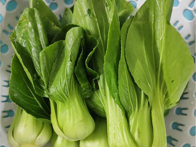 上海青好吃有诀窍,教你超下饭的做法,清脆爽口,简单又美味-腾讯新闻