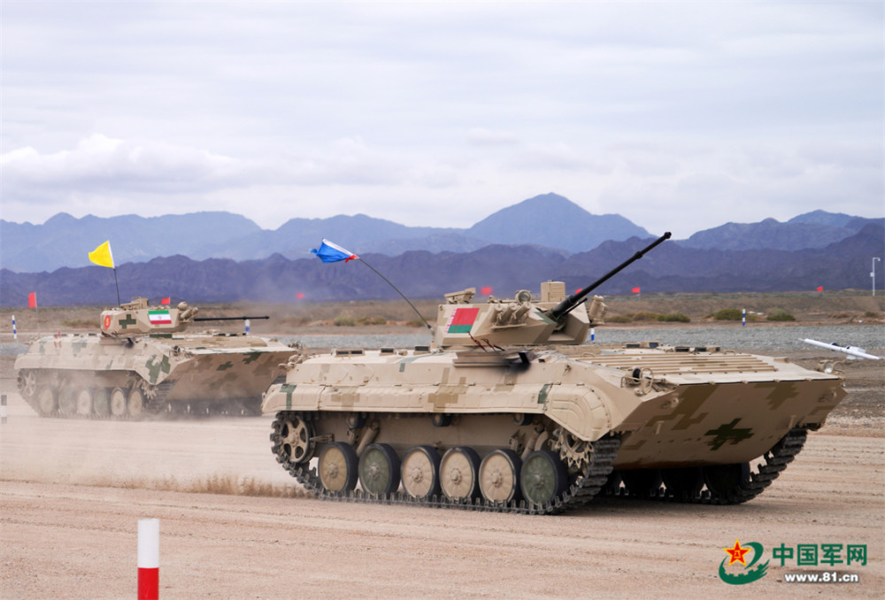 國際軍事比賽-2022丨中國創“蘇沃洛夫突擊”接力賽歷史最好戰績金牌小書童
