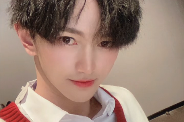 "人声锁啦"大门e,"音乐才女"阿yueyue,如何爆火于网络?