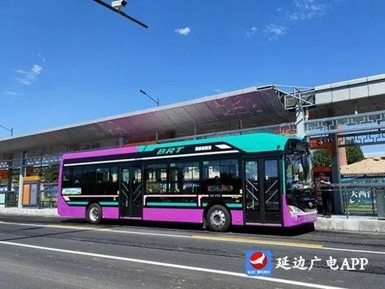 延吉市快速公交brt进行空车试运行