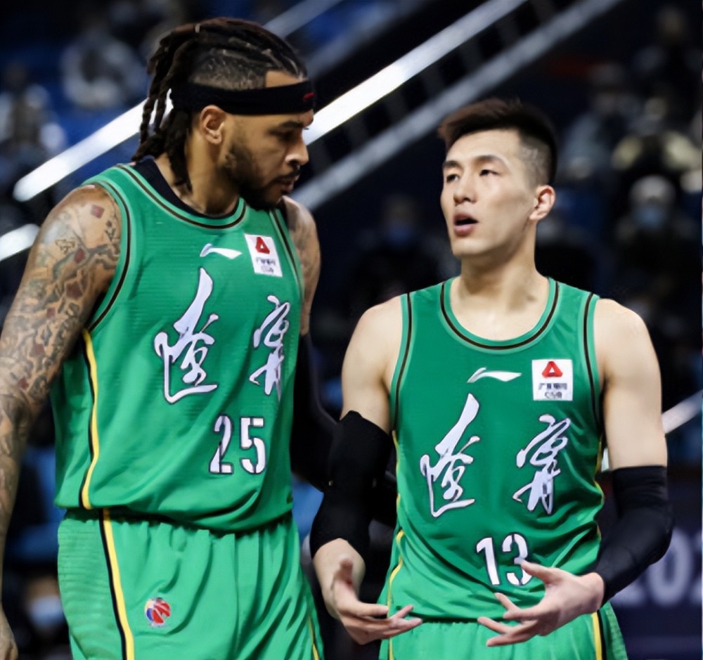 2021-22赛季,美国球员莫兰德代表辽宁男篮出战34场,场均出战19.