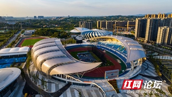 航拍岳阳市体育中心,掀开省运会主场馆"神秘的面纱"|岳阳市体育中心