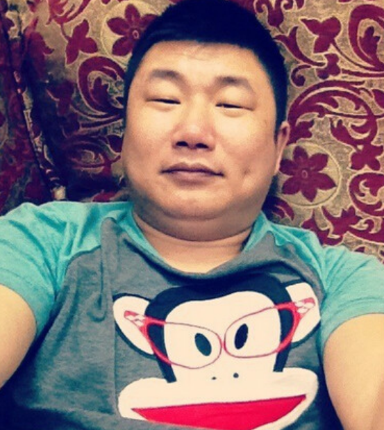 《乡村爱情》"老徐"悼念谢大脚,结果被恶评刷屏:你下去陪她吧_腾讯