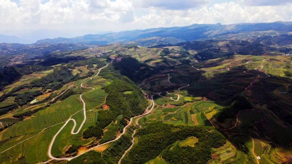 鲁甸水磨景色醉人