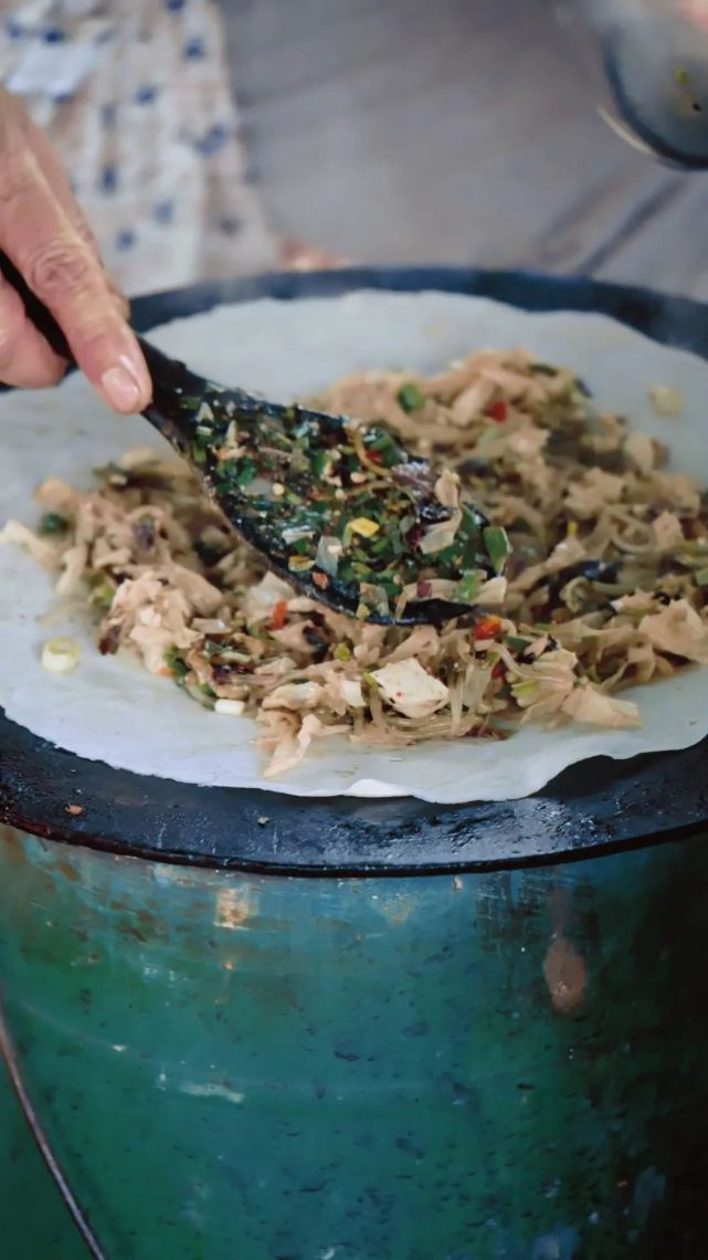 一口全是料不起眼的路边摊藏着地道睢宁味早餐睢宁