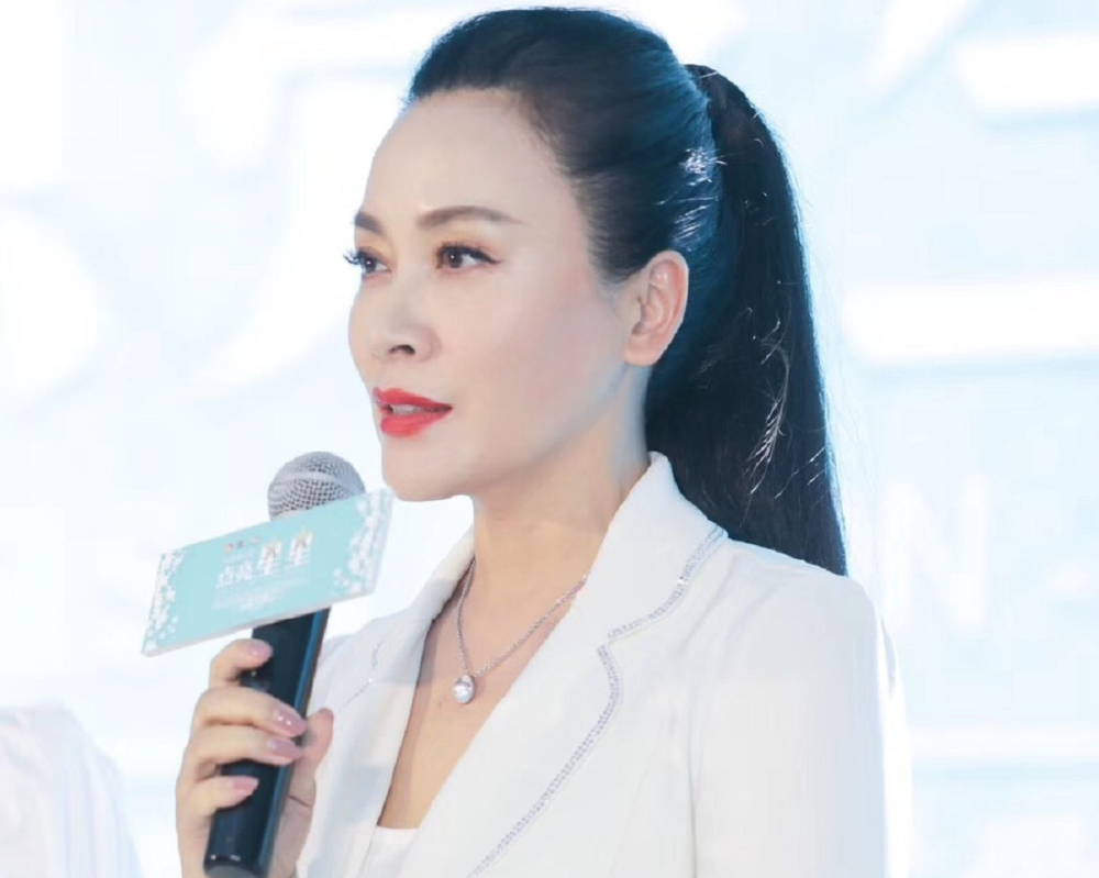 百花影后刘欣不顾一切嫁邵峰恩爱17年生一女今幸福美满