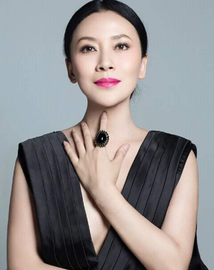百花影后刘欣不顾一切嫁邵峰恩爱17年生一女今幸福美满