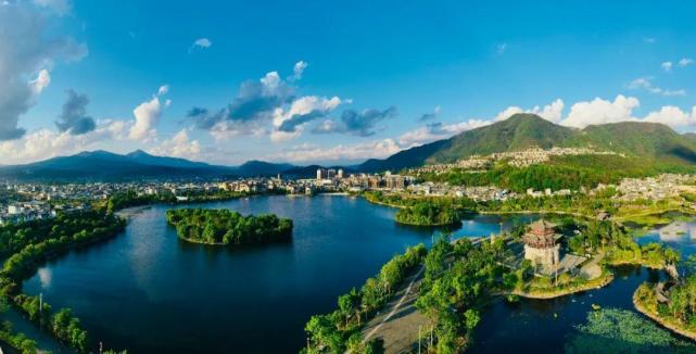 聚焦腾冲:"极边第一城"焕发新活力