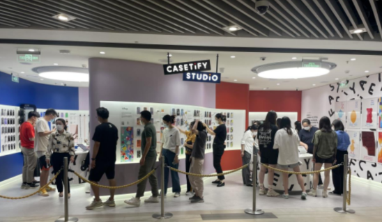 8月20日,知名潮流手机壳品牌casetify在中国内地的首家零售店,于上海