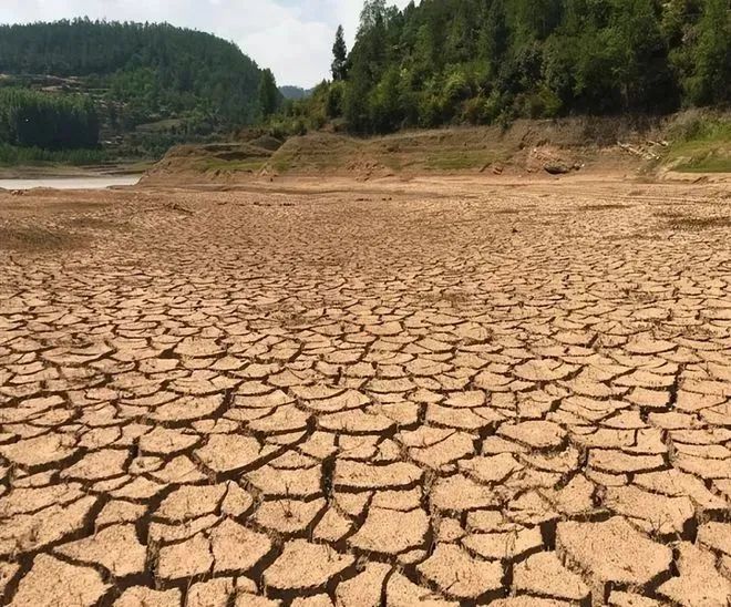 未來十天華西地區將進入多雨期累計降雨量由前期的顯著偏少轉為偏多