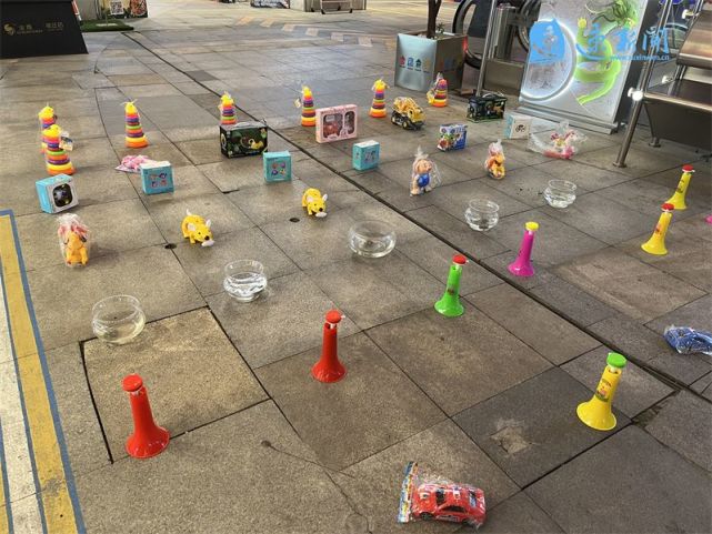 街头活体宠物套圈市民怎么看街头活体宠物套圈市民怎么看