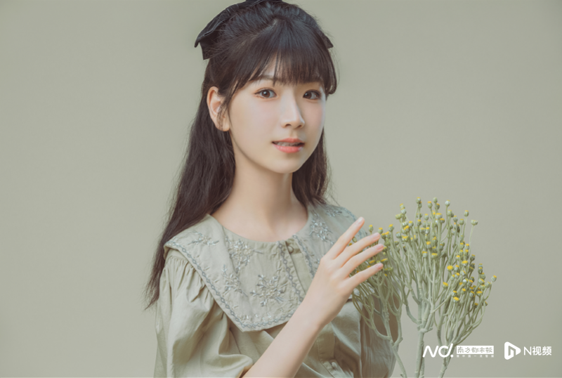 把诗词唱出来你笑起来真好看原唱女孩李昕融出书了