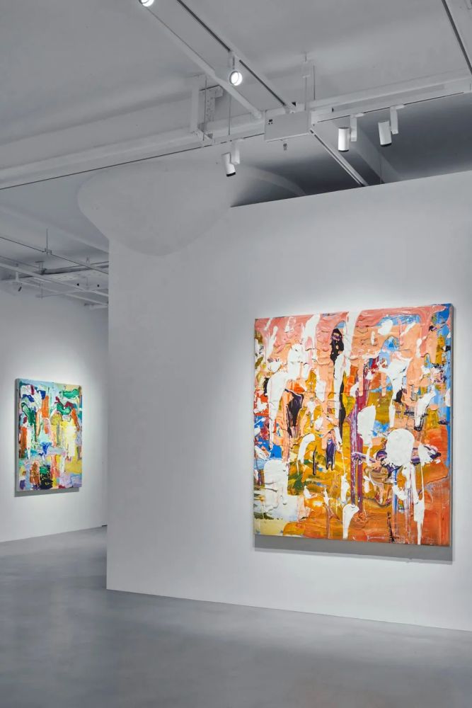 2022年7月30日,藝術門上海空间举办艺术家朱金石个展"下星期去米兰"