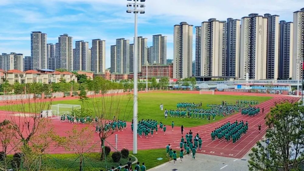 一大波高清图带你"逛"执信中学增城实验学校北校区_腾讯新闻