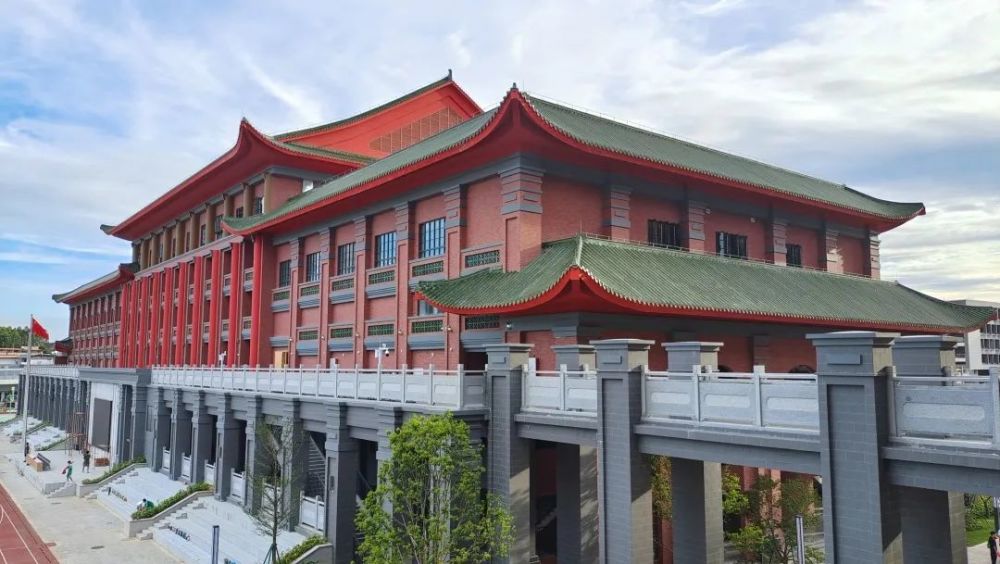 一大波高清图带你"逛"执信中学增城实验学校北校区_腾讯新闻