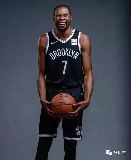 第一,杜兰特年龄偏大,巅峰期尾巴或许只有最多两年时间.