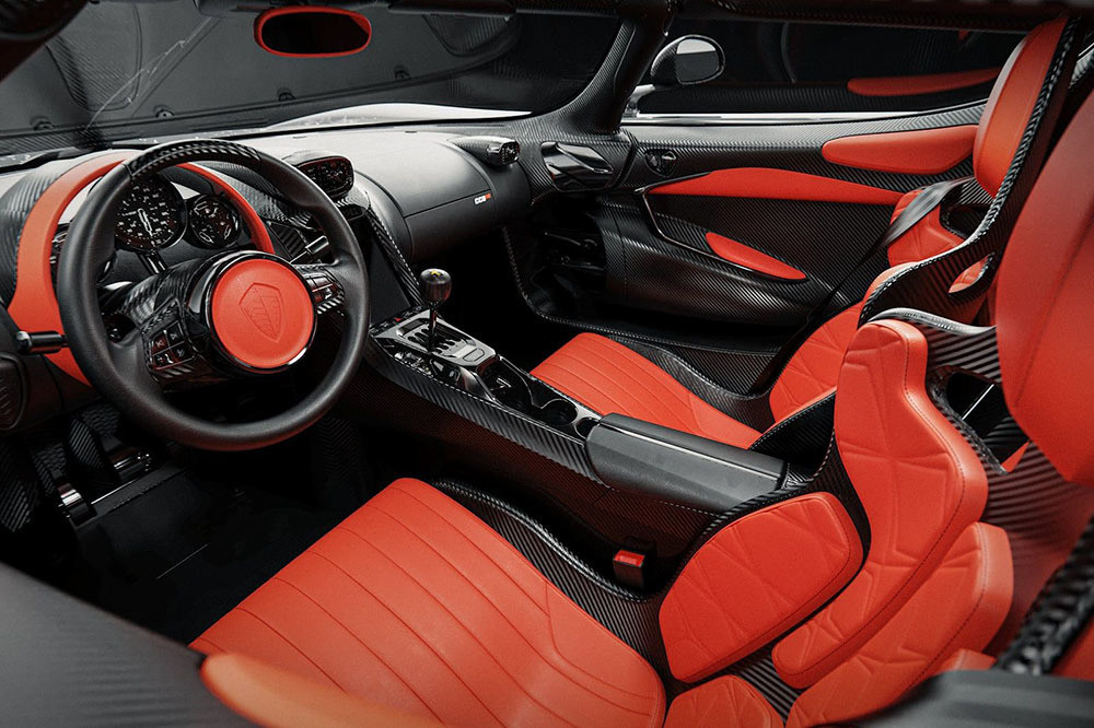 自动挡或纯手动挡随便你切,柯尼塞格推出20周年cc850_腾讯新闻