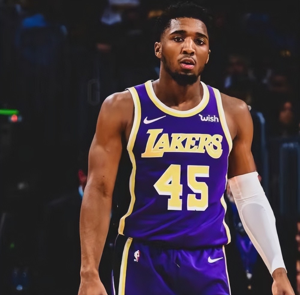 交易欧文失败湖人4换1争夺米切尔无需7个首轮尼克斯再次报价爵士