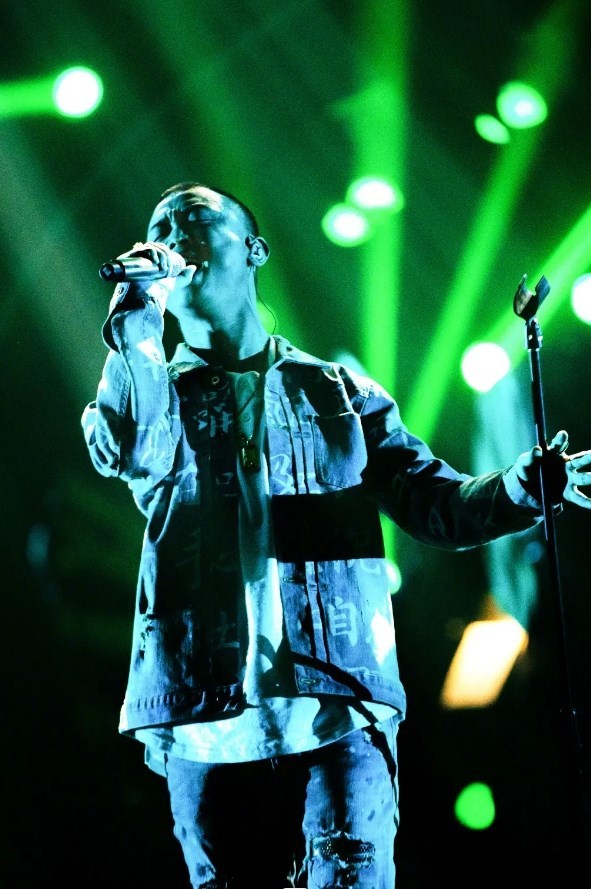 gai周延《朝天门》 唱出生活的土地所带来的传承精神与力量_腾讯新闻