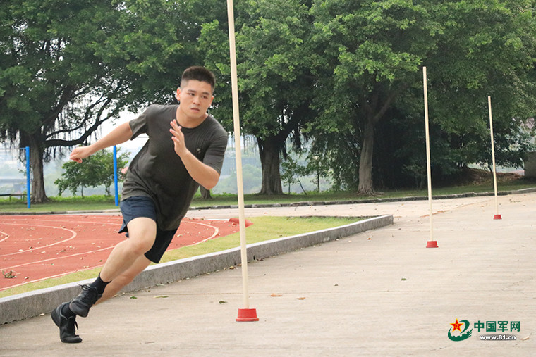 土耳其称为北约执行“重要任务”遭希腊战机骚扰，已向北约“告状”