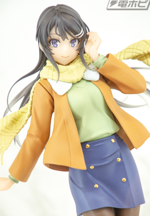 兔女郎学姐:樱岛麻衣冬装景品公开 自带巧克力味道的袜子_腾讯新闻