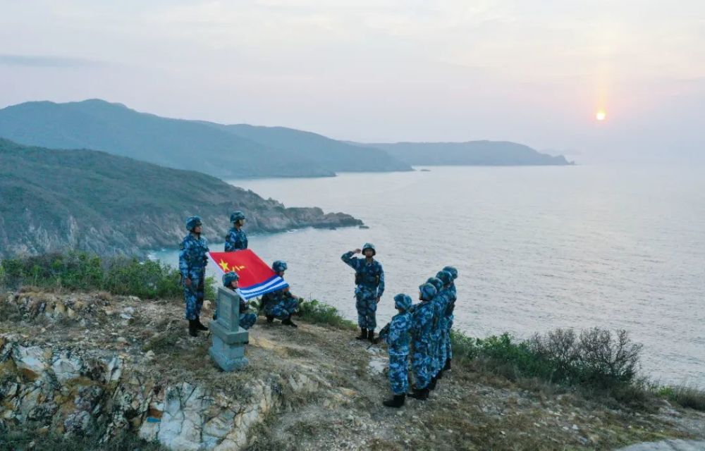 静谧军港，听他们和海浪悄悄对话