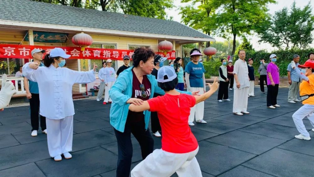 苦练三伏 护佑健康—北京体育大学养生专家彭翔吉博